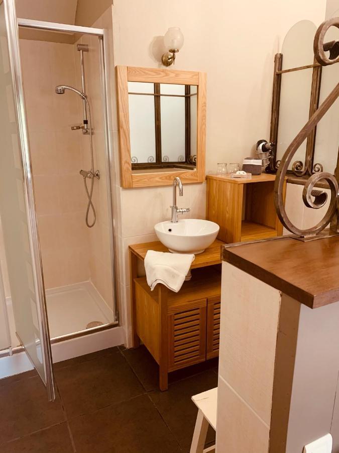 La Maison Rouzies La Bastide-l'Eveque エクステリア 写真