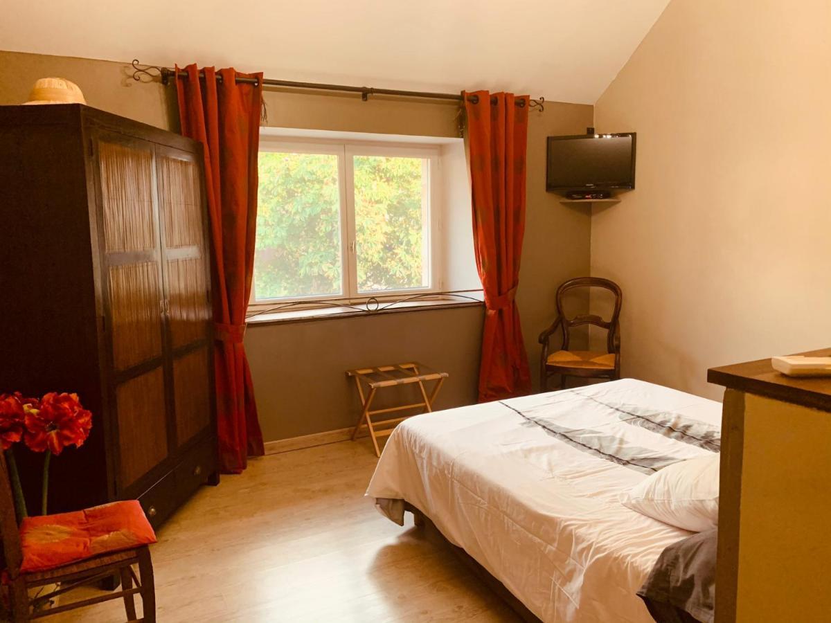 La Maison Rouzies La Bastide-l'Eveque エクステリア 写真