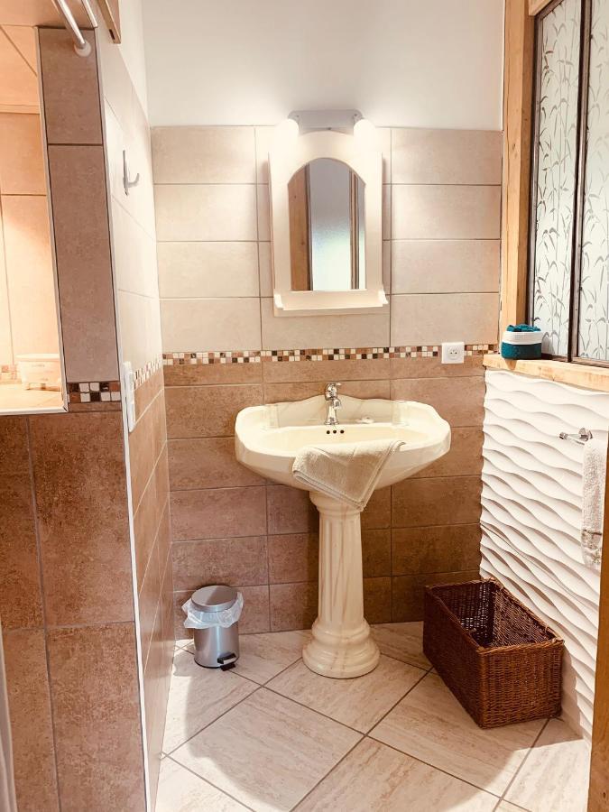 La Maison Rouzies La Bastide-l'Eveque エクステリア 写真