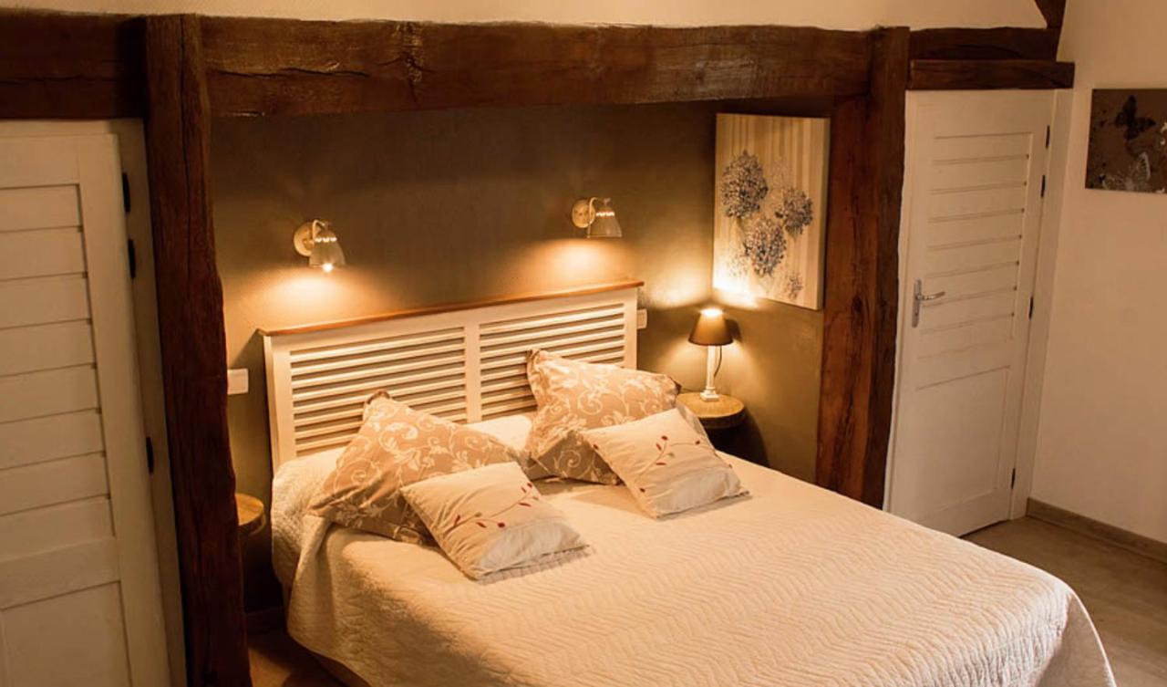 La Maison Rouzies La Bastide-l'Eveque エクステリア 写真